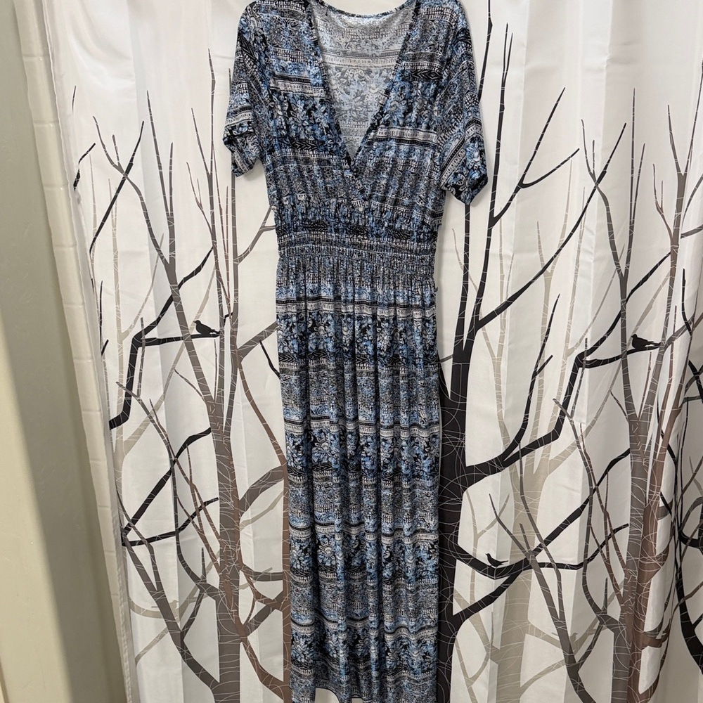 west loop Blue & Black Printed V-Neck Maxi Dress